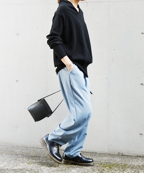 and it_（アンドイット）の「フーディー風ネックロングリブコットンニット（ニット/セーター・レディース・ネイビー/ブラック/ボルドー/グレー/ブルー/ピンク/モカ/オフホワイト/カーキ/クリーム/レッド系その他・LARGE/MEDIUM）」の16枚目の写真