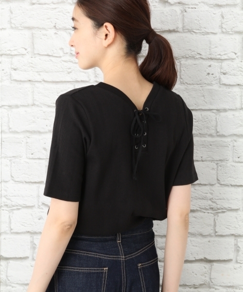 LEPSIM(レプシィム)の「レースアップ2WAYリブプルオーバー 748720(Tシャツ/カットソー・レディース・オフホワイト/ブラック/グレー・LARGE/MEDIUM)」の4枚目の写真