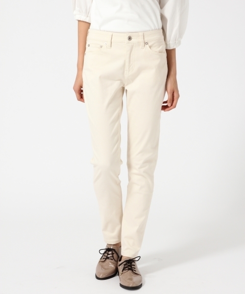 GLOBAL WORK（グローバルワーク）の「【抜群のストレッチ】カラースリムパンツ/759721（その他パンツ・レディース・ネイビー/ブラック/グリーン/ホワイト/ワインレッド・SMALL/LARGE/MEDIUM/X-LARGE）」の2枚目の写真