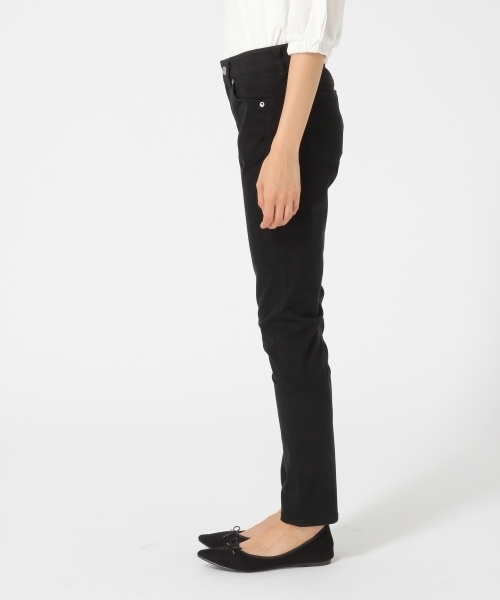 GLOBAL WORK（グローバルワーク）の「【抜群のストレッチ】カラースリムパンツ/759721（その他パンツ・レディース・ネイビー/ブラック/グリーン/ホワイト/ワインレッド・SMALL/LARGE/MEDIUM/X-LARGE）」の7枚目の写真