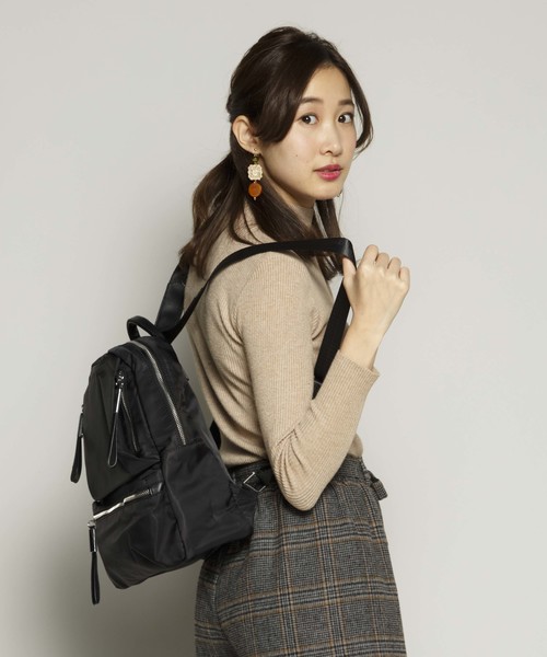 PLAIN CLOTHING（プレーンクロージング）の「ナイロンZIPカラーバックパック/リュック（バックパック/リュック・レディース・ブラック/ネイビー/グレー/カーキ/オレンジ/ボルドー・FREE）」の20枚目の写真