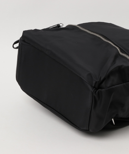 PLAIN CLOTHING（プレーンクロージング）の「ナイロンZIPカラーバックパック/リュック（バックパック/リュック・レディース・ブラック/ネイビー/グレー/カーキ/オレンジ/ボルドー・FREE）」の10枚目の写真