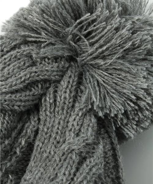 TOMMY HILFIGER（トミーヒルフィガー）の「CABLE EAR COVER HAT（ニットキャップ/ビーニー・メンズ・ホワイト/グレー・FREE）」の4枚目の写真