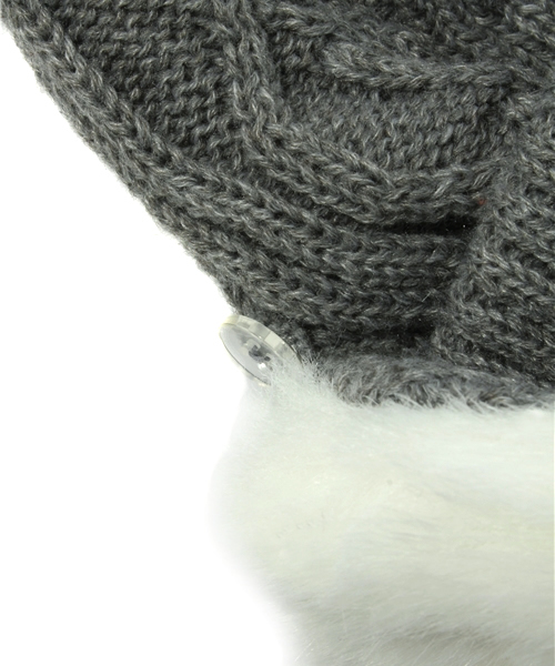 TOMMY HILFIGER（トミーヒルフィガー）の「CABLE EAR COVER HAT（ニットキャップ/ビーニー・メンズ・ホワイト/グレー・FREE）」の5枚目の写真