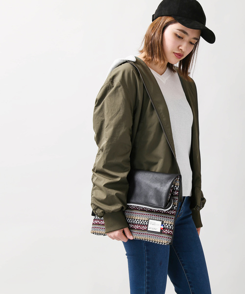 WEGO（ウィゴー）の「WEGO/クチオレクラッチバッグ（クラッチバッグ・メンズ・その他1/ブラック/その他2/ネイビー/ブラック系その他/その他3/その他4/その他5・FREE）」の9枚目の写真