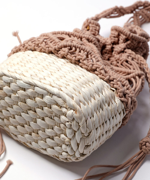 Casselini（キャセリーニ）の「Casselini/キャセリーニ　マクラメカゴショルダー（かごバッグ・レディース・ホワイト/ベージュ・ONE SIZE）」の10枚目の写真