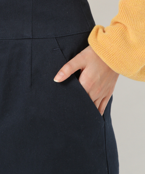 laboratory work（ラボラトリーワーク）の「レースアップタイトスカート（スカート・レディース・ベージュ/ネイビー/オフホワイト・MEDIUM）」の13枚目の写真