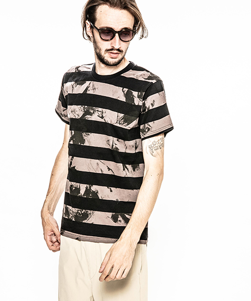 ACANTHUS(アカンサス)の「mt5319-embroidery logo uneven dyeborder Tee Tシャツ(Tシャツ/カットソー・メンズ・ホワイト×ネイビー/ブラック系その他/ホワイト×ブラック・S/L/M)」の15枚目の写真