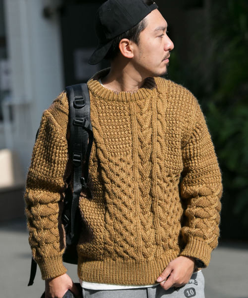 URBAN RESEARCH Sonny Label(アーバンリサーチサニーレーベル)の「パッチワークケーブルニット(ニット/セーター・メンズ・レッド/オフホワイト/カーキ/キャメル・MEDIUM/LARGE)」の12枚目の写真