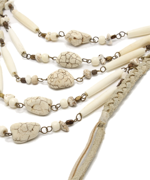 goa(ゴア)の「NativeBONEネックレス(ネックレス・レディース・アイボリー/ターコイズブルー・FREE)」の5枚目の写真