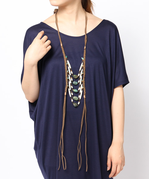 goa(ゴア)の「NativeBONEネックレス(ネックレス・レディース・アイボリー/ターコイズブルー・FREE)」の4枚目の写真