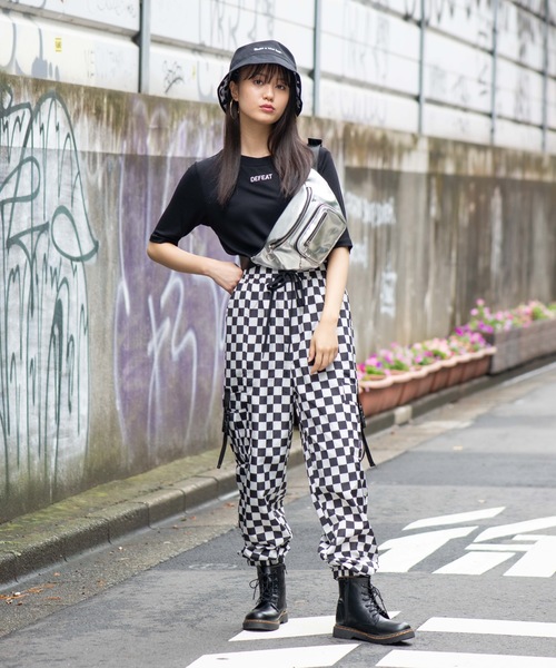 WEGO（ウィゴー）の「WEGO/カーゴポケットジョグパンツ（カーゴパンツ・レディース・グリーン/ブラック系その他2/ブラック・FREE）」の5枚目の写真