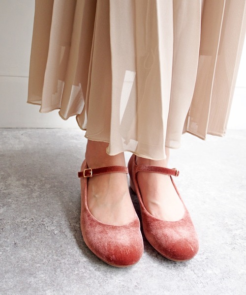 byあしながおじさん（バイアシナガオジサン）の「ラウンドストラップパンプス　8750333（パンプス・レディース・ライトブルー/ブラック/ベージュ/クリアブラック/ワイン/ブラウン/ライトグリーン/ピンク/チェック/ライトピンク/ブラック系その他/キャメル/ライトベージュ・22.5cm/23.0cm/23.5cm/24.0cm/24.5cm）」の11枚目の写真