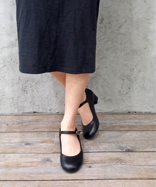 byあしながおじさん（バイアシナガオジサン）の「ラウンドストラップパンプス　8750333（パンプス・レディース・ライトブルー/ブラック/ベージュ/クリアブラック/ワイン/ブラウン/ライトグリーン/ピンク/チェック/ライトピンク/ブラック系その他/キャメル/ライトベージュ・22.5cm/23.0cm/23.5cm/24.0cm/24.5cm）」の18枚目の写真