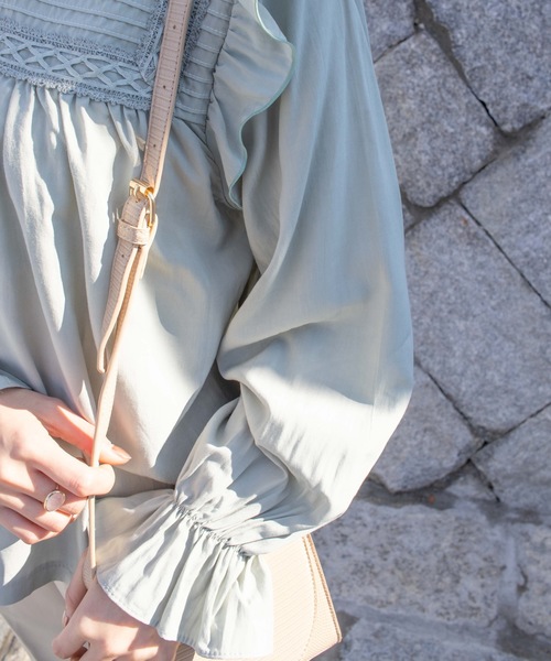 flower（フラワー）の「エアリーコットンブラウス（シャツ/ブラウス・レディース・ホワイト/ミント・FREE）」の13枚目の写真