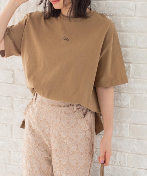 Mysa&Liina(ミーサリーナ)の「ワンポイントロゴビッグT(ユニセックス)(Tシャツ/カットソー・レディース・オフホワイト/ブラック/ブラウン/ベージュ・M)」の1枚目の写真