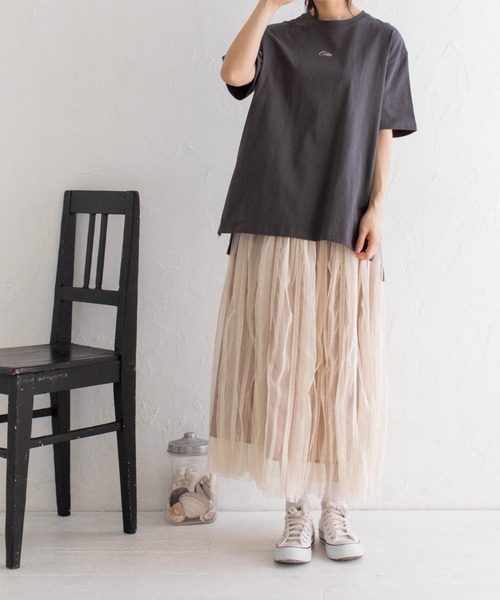 Mysa&Liina(ミーサリーナ)の「ワンポイントロゴビッグT(ユニセックス)(Tシャツ/カットソー・レディース・オフホワイト/ブラック/ブラウン/ベージュ・M)」の11枚目の写真