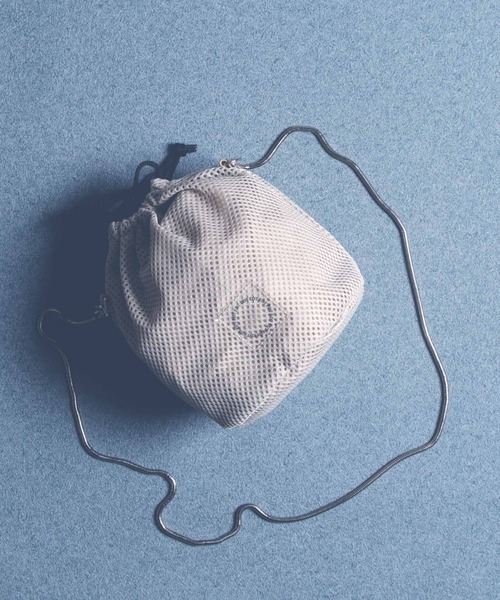 EDT（イーディーティー）の「【EDT/イーディーティー】ED_mesh_slingbag/巾着バッグ（ショルダーバッグ・レディース・ブラック/ベージュ/グレー・FREE）」の3枚目の写真
