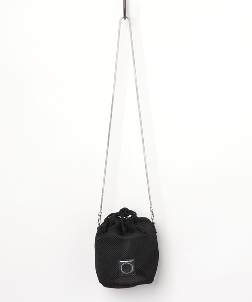 EDT（イーディーティー）の「【EDT/イーディーティー】ED_mesh_slingbag/巾着バッグ（ショルダーバッグ・レディース・ブラック/ベージュ/グレー・FREE）」の6枚目の写真