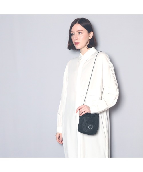 EDT（イーディーティー）の「【EDT/イーディーティー】ED_mesh_slingbag/巾着バッグ（ショルダーバッグ・レディース・ブラック/ベージュ/グレー・FREE）」の11枚目の写真