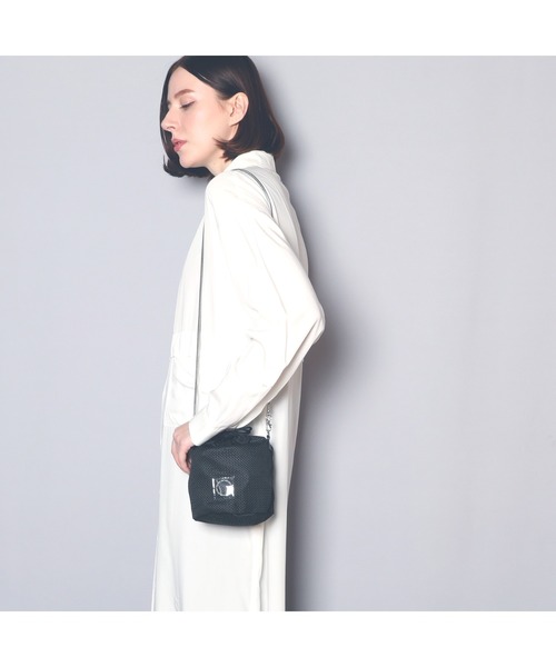 EDT（イーディーティー）の「【EDT/イーディーティー】ED_mesh_slingbag/巾着バッグ（ショルダーバッグ・レディース・ブラック/ベージュ/グレー・FREE）」の12枚目の写真