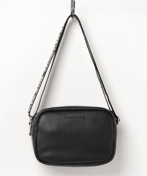 Calvin Klein（カルバン・クライン）の「スモール クロスボディ