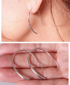 マリハmariha Innocent Lightフープピアスウェーブ Mシルバー MARIHA(マリハ) Innocent Light フープピアス ウェーブ M