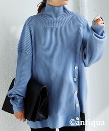 シンプルデザインニット