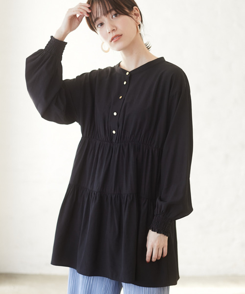 Green　Parks（グリーンパークス）の「<前後2way>ティアードチュニックブラウス＊（チュニック・レディース・ブラック/オフホワイト/ミント/ピンクベージュ・FREE）」の9枚目の写真