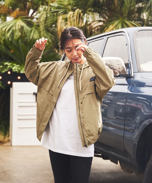 ROXY(ロキシー)の「SPRINKLING/ロキシー ジャケット マウンテンパーカー マンパ(ブルゾン・レディース・カーキ/ベージュ/ホワイト・LARGE/SMALL/MEDIUM)」の6枚目の写真
