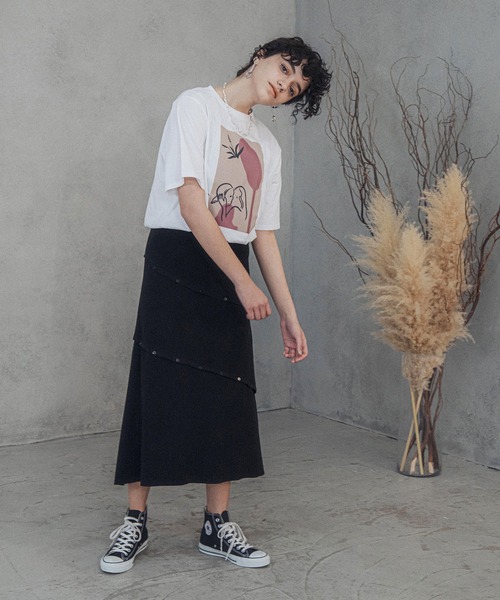 ACCL(エーシーシーエル)の「テレコアシメスカート(スカート・レディース・ベージュ/ピンクベージュ/ブラック・FREE)」の9枚目の写真