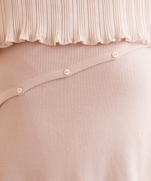 ACCL(エーシーシーエル)の「テレコアシメスカート(スカート・レディース・ベージュ/ピンクベージュ/ブラック・FREE)」の11枚目の写真