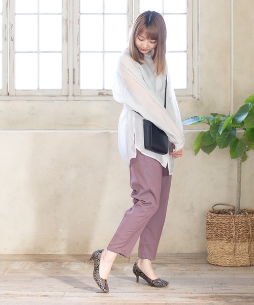 menue(メヌエ)の「かっちりスクエアトゥパンプス(パンプス・レディース・ブラウン系その他/パイソン/アイボリー/ブラック系その他/ブラック・22.5cm/23.0cm/24.0cm/25.5cm/26.0cm/26.5cm/21.5cm/22.0cm/23.5cm/24.5cm/25.0cm)」の21枚目の写真