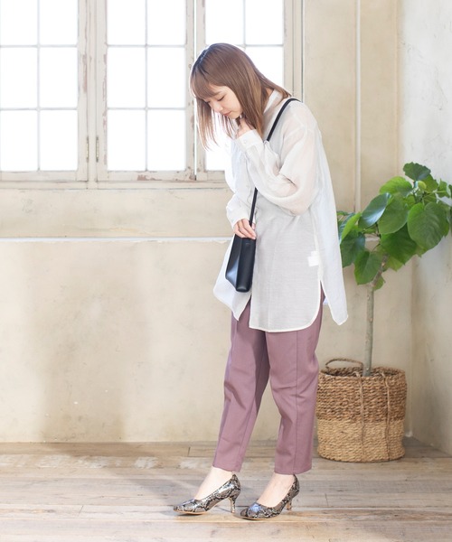 menue(メヌエ)の「かっちりスクエアトゥパンプス(パンプス・レディース・ブラウン系その他/パイソン/アイボリー/ブラック系その他/ブラック・22.5cm/23.0cm/24.0cm/25.5cm/26.0cm/26.5cm/21.5cm/22.0cm/23.5cm/24.5cm/25.0cm)」の13枚目の写真