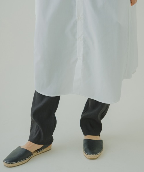 Kelen(ケレン)の「「KELEN / ケレン」リネンレーヨンイージーパンツ"Alto Linen"(その他パンツ・レディース・チャコールグレー/ブラック/アイボリー/グレイッシュベージュ・S/M/L/XS)」の1枚目の写真