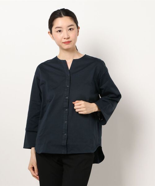 human woman(ヒューマンウーマン)の「≪Japan Couture≫ハイゲージ裏毛ブラウス(シャツ/ブラウス・レディース・ネイビー/ダークベージュ・MEDIUM)」の9枚目の写真