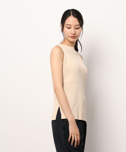 Mila Owen（ミラオーウェン）の「アメスリリブタンクトップ（ニット/セーター・レディース・ブラック/パープル/マルチ/ライトベージュ・1/0）」の5枚目の写真