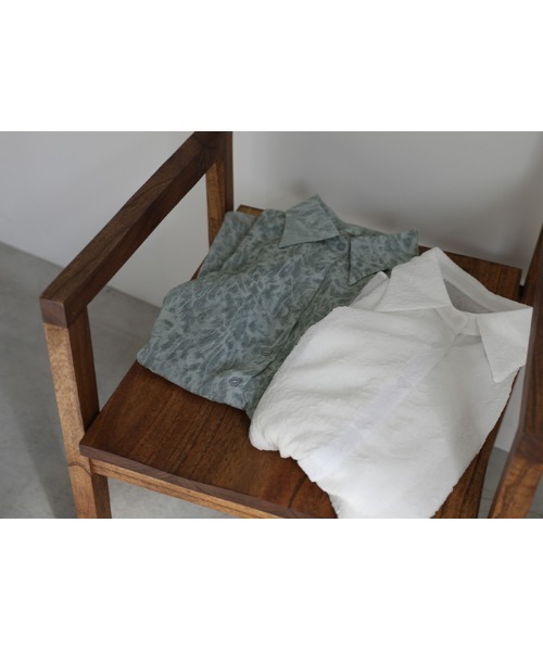 select MOCA(セレクトモカ)の「ニュアンス柄シアーシャツ(シャツ/ブラウス・レディース・ホワイト/ネイビー/アイボリー/ブラック・FREE)」の16枚目の写真