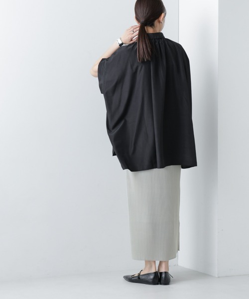 NANO universe（ナノユニバース）の「【WEB限定】ギャザーオーバーシャツブラウス（シャツ/ブラウス・レディース・ベージュ/ホワイト/ブラック・マルチサイズ）」の10枚目の写真