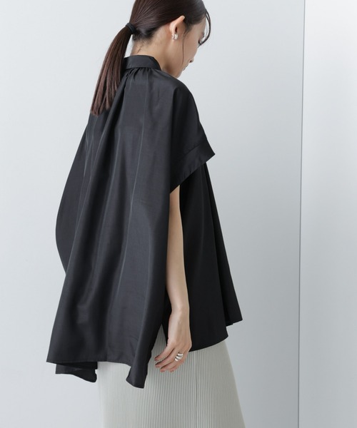 NANO universe（ナノユニバース）の「【WEB限定】ギャザーオーバーシャツブラウス（シャツ/ブラウス・レディース・ベージュ/ホワイト/ブラック・マルチサイズ）」の11枚目の写真