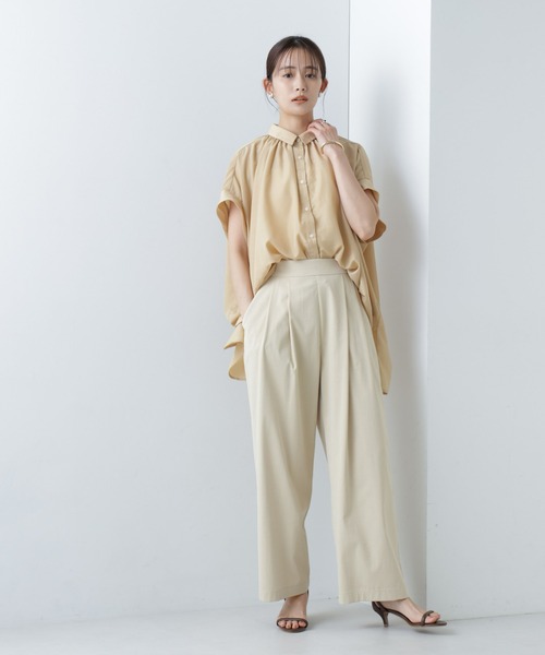 NANO universe（ナノユニバース）の「【WEB限定】ギャザーオーバーシャツブラウス（シャツ/ブラウス・レディース・ベージュ/ホワイト/ブラック・マルチサイズ）」の18枚目の写真