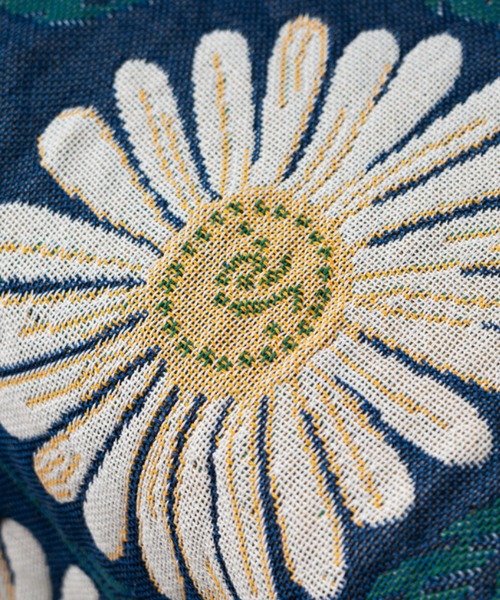 aimoha（アイモハ）の「ヨーロピアンスタイルソファカバー（ブランケット・メンズ・ホワイト/イエロー・FREE）」の3枚目の写真