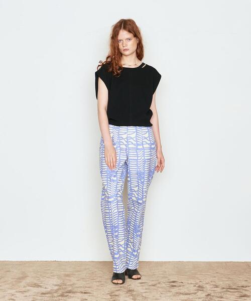 AEWEN MATOPH（イウエン マトフ）の「＜AEWEN MATOPH（イウエン マトフ）＞サーマル スリットネック カットソー（Tシャツ/カットソー・レディース・ホワイト/ライトブルー/ブラック/ピンク・FREE）」の6枚目の写真