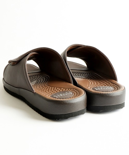 Arnold Palmer（アーノルドパーマー）の「APオフィスサンダル（サンダル・メンズ・ブラック/ダークブラウン・M/L/S/LL）」の8枚目の写真