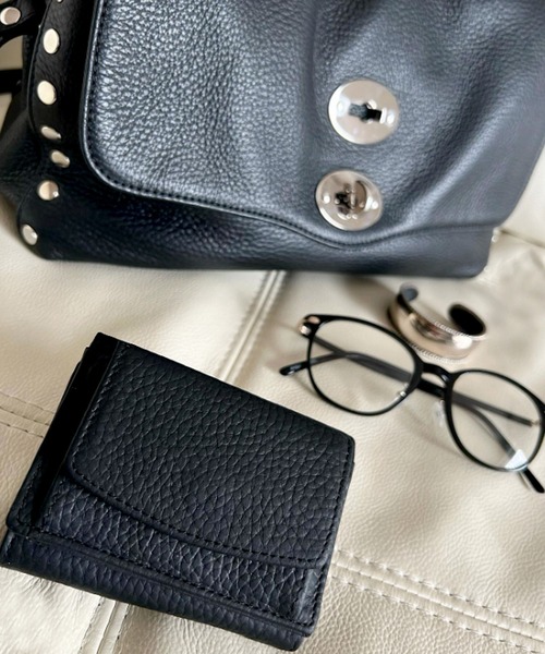 florist（フローリスト）の「【スキミング防止】ミニカラフルレザー三つ折り財布（財布・レディース・ピンク/ミント/グリーン/ブルー/パープル/ブラック/ワイン/ブラウン/イエロー・FREE）」の16枚目の写真