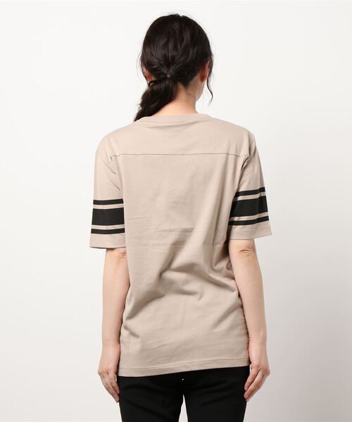 SLOBE IENA（スローブイエナ）の「【Champion / チャンピオン】 DENVER SHORT SLEEVE Tシャツ【洗濯機洗い可】（Tシャツ/カットソー・レディース・ホワイト/ベージュ・FREE）」の9枚目の写真