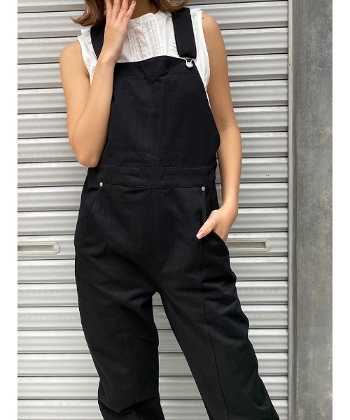 ENVYM（アンビー）の「スリムサロペット（サロペット/オーバーオール・レディース・ブラック/アイボリー・FREE）」の7枚目の写真