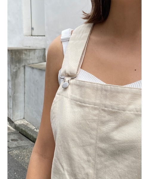 ENVYM（アンビー）の「スリムサロペット（サロペット/オーバーオール・レディース・ブラック/アイボリー・FREE）」の15枚目の写真