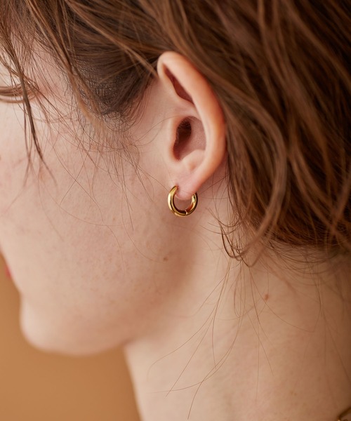 Diliraba（ディリラバ）の「【Diliraba】サージカルステンレス ゴールド フープピアスセット 小（ピアス（両耳用）・レディース・ゴールド・FREE）」の15枚目の写真