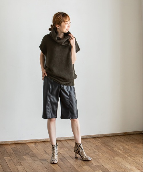 Noble（ノーブル）の「フェイクレザーハーフパンツ◆（その他パンツ・レディース・ブラック/キャメル・36/38）」の6枚目の写真